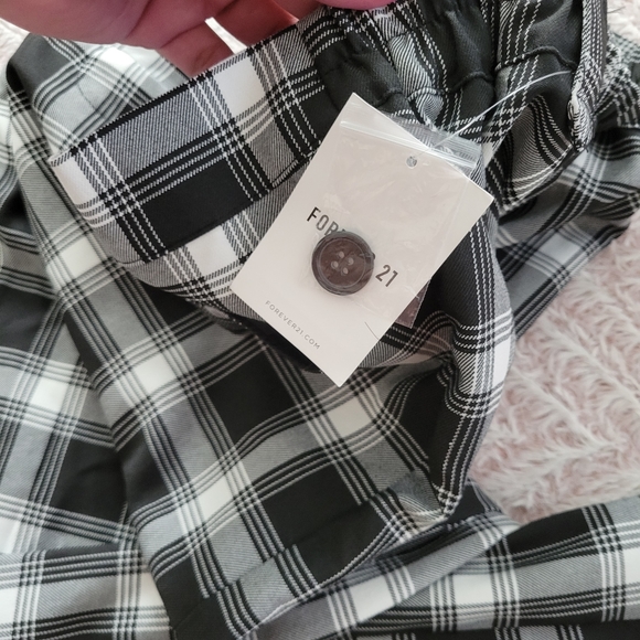 NWT Forever 21 Plus: Wide Leg Pants - Picture 6 of 7